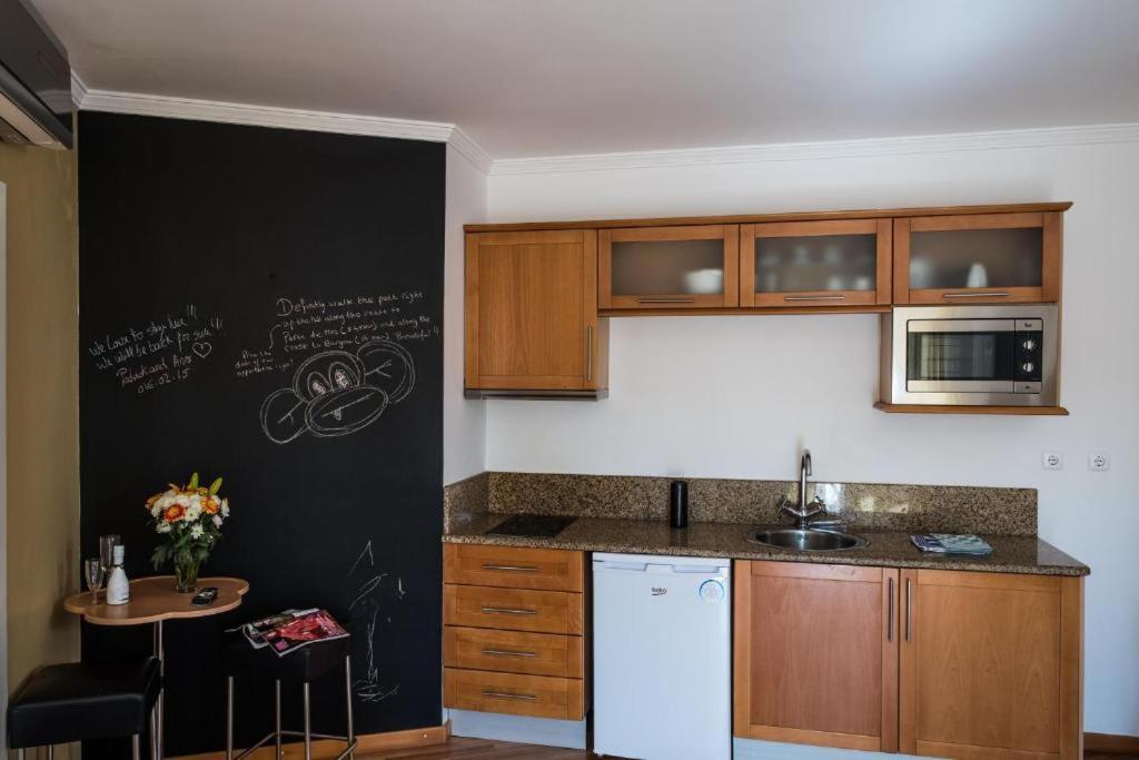 Senhora da Luz Beach Park Apartments מראה חיצוני תמונה